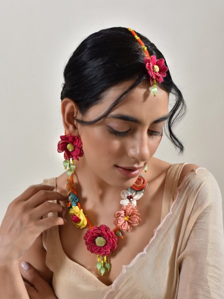 Shimeka Floral Jewellery Set