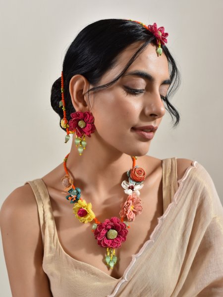 Shimeka Floral Jewellery Set