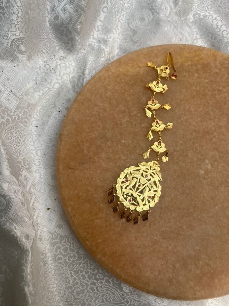 Kalavti Gold Tone Silver Mangtikka