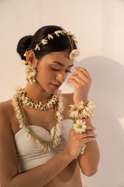 Siroi Floral Jewellery Set