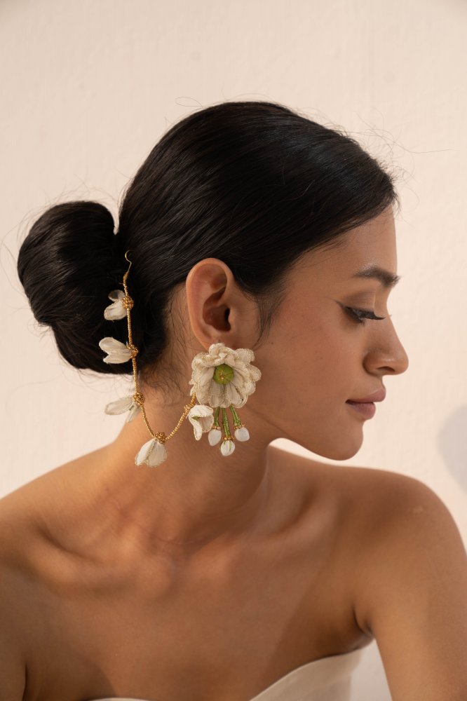 Siroi Floral Earrings