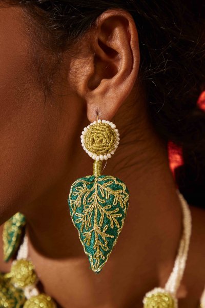 Parna Earrings