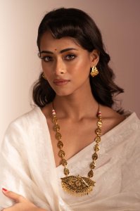 Tarini Gold Tone Silver Necklace & Earrings Set