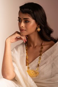 Tarini Gold Tone Silver Necklace & Earrings Set