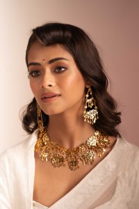 Shanta Gold Tone Silver Necklace & Earrings Set