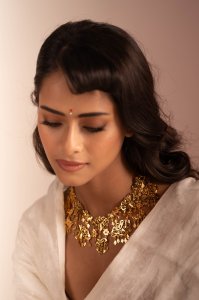 Shanta Gold Tone Silver Necklace & Earrings Set